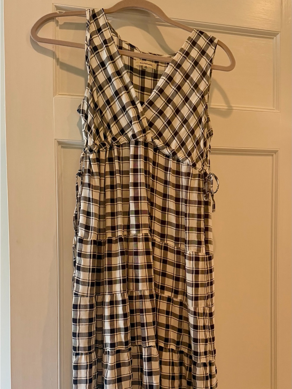 Max Studio Black & Cream Plaid Sleeveless Tiered Maxi Dress